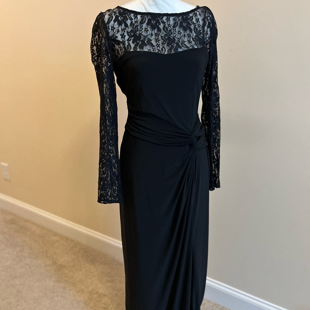 Lauren Ralph Lauren Black Lace Long Sleeve Dress.Complimentary ruching waistline